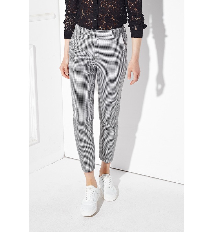 Black And White Houndstooth Skinny Pants